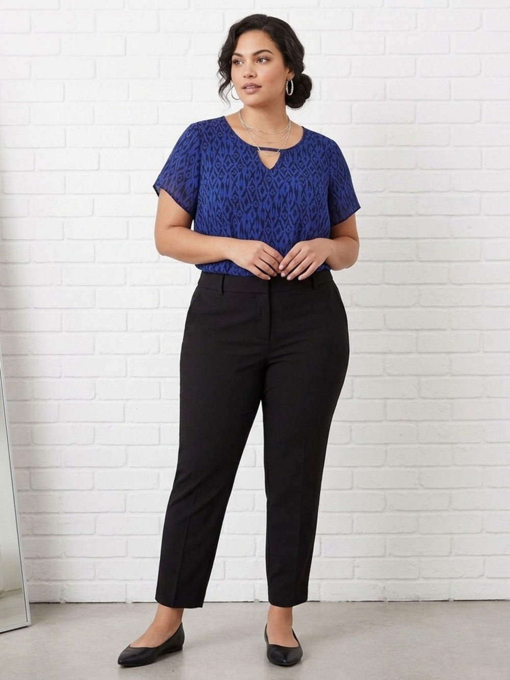 Torrid Blue & Black Ikat Keyhole Georgette Blouse - Size 00